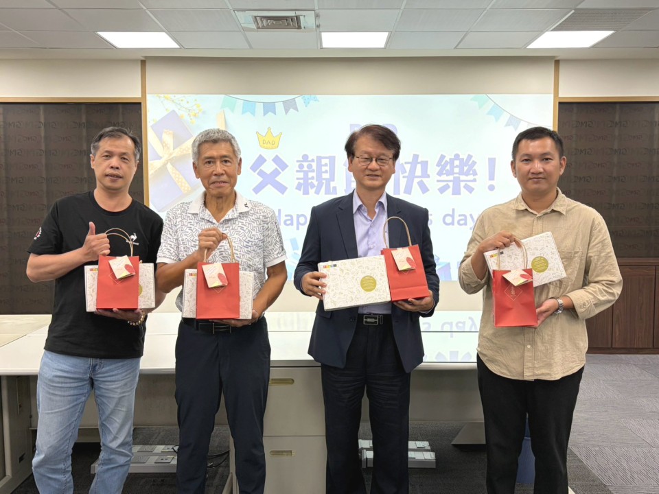 👔 最強老爸集合！一起歡慶88節❤️｜GMC Logistics